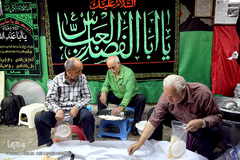 سفره افطاری هیئت حضرت ابوالفضل(ع) بلوار ابوذر تهران