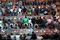 سفره افطاری هیئت حضرت ابوالفضل(ع) بلوار ابوذر تهران