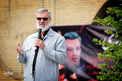 محمد رویانیان در تشییع پیکر سید مصطفی موسوی