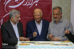 ایکنا ۱۵ ساله شد