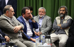 دیدار جمعی از شاعران و اهالی فرهنگ و ادب با رهبر انقلاب