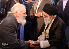دیدار جمعی از شاعران و اهالی فرهنگ و ادب با رهبر انقلاب