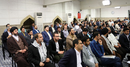 دیدار جمعی از شاعران و اهالی فرهنگ و ادب با رهبر انقلاب