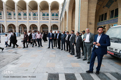 بازدید وزیر ورزش و جوانان از نمایشگاه قرآن