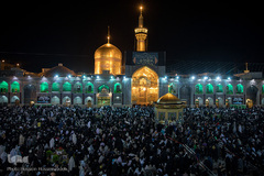 احیا شب بیست و یکم ماه مبارک رمضان در حرم امام رضا(ع)