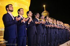 ضبط اجرای گروه تواشیح محمد رسول الله(ص) در حرم حضرت معصومه(س)‎