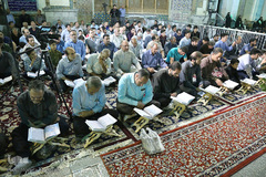 محفل قرآنی در جوار سید‌الکریم(ع)