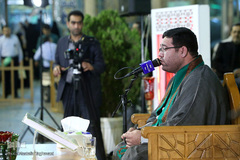 محفل قرآنی در جوار سید‌الکریم(ع)