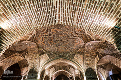 شبستان قدیم مسجد ملک آباد که عمر آن توسط سازمان میراث فرهنگی قریب به سیصد سال تخمین زده شده است