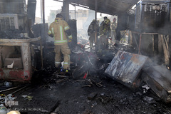 آتش سوزی در ساختمان تولیدی لباس چهارراه ولیعصر