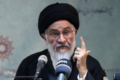  آیت‌الله سیدمصطفی محقق داماد،رئیس گروه اسلامی فرهنگستان علوم اسلامی