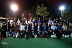 عکس یادگاری اعضای مؤسسه ملی سلامت مرهم 