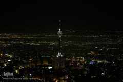 اسراف روشن در شب‌های‌ تهران