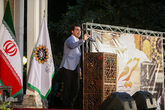 حمیدرضا برقعی شاعر آئینی در پنجمین شب شعر حریم آهو