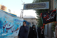 زیارت پیکرهای مطهر و تازه تفحص شده ۱۳۵شهید گمنام دفاع مقدس در معراج الشهدای تهران