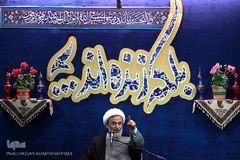 زیارت پیکرهای مطهر و تازه تفحص شده ۱۳۵شهید گمنام دفاع مقدس در معراج الشهدای تهران