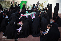 زیارت پیکرهای مطهر و تازه تفحص شده ۱۳۵شهید گمنام دفاع مقدس در معراج الشهدای تهران