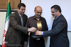 مراسم تقدیر از محمدرضا جعفرملک خبرنگار ایرنا