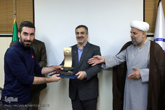 تقدیر از ابوذر چراغی عکاس خبرگزاری ایکنا