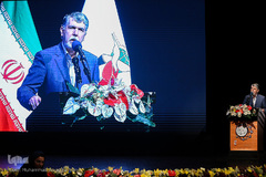 سید عباس صالحی وزیر فرهنگ و ارشاد اسلامی در چهارمین جشنواره تجلیل از خبرنگاران برتر رسانه ها