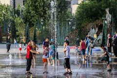 ز غوغای جهان فارغ