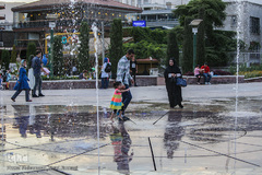 ز غوغای جهان فارغ