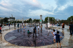 ز غوغای جهان فارغ