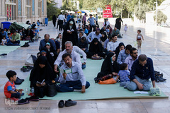 قرائت دعای عرفه در مصلی تهران