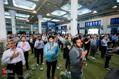 قرائت دعای عرفه در مصلی تهران