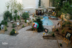 نمایشگاه آثار هنری اهدایی به نفع بازتوانی مادران در حال بهبود از اعتیاد