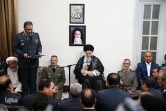 دیدار فرماندهان و مسئولان قرارگاه پدافند هوایی خاتم‌الانبیا(ص) ارتش با رهبر انقلاب
