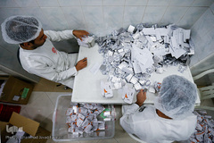 از تولید تا عرضه ای محصولات کارخانجات هلال احمر