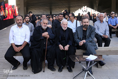 مراسم اهتزاز پرچم ۱۰۰۰متری یاحسین (ع) در بوستان طالقانی مجموعه فرهنگی عباس آباد