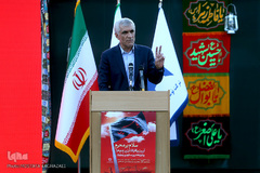 مراسم اهتزاز پرچم ۱۰۰۰متری یاحسین (ع) در بوستان طالقانی مجموعه فرهنگی عباس آباد