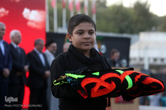 مراسم اهتزاز پرچم ۱۰۰۰متری یاحسین (ع) در بوستان طالقانی مجموعه فرهنگی عباس آباد