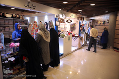 سیزدهمین نمایشگاه زنان و تولید ملی در بوستان گفتگو