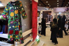 سیزدهمین نمایشگاه زنان و تولید ملی در بوستان گفتگو