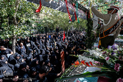 تشییع پیکر ۱۳۵ شهید گمنام دفاع مقدس