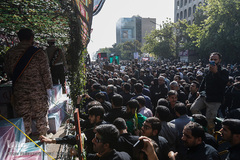 تشییع پیکر ۱۳۵ شهید گمنام دفاع مقدس