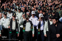 تشییع پیکر ۱۳۵ شهید گمنام دفاع مقدس