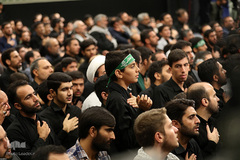 دومین شب عزاداری ایام محرم در حسینیه امام خمینی(ره)