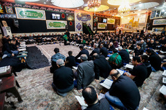 آیین مشعل گردانی عراقی ها در شب عاشورای حسینی