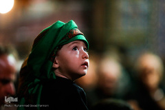 آیین مشعل گردانی عراقی ها در شب عاشورای حسینی