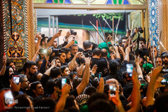 آیین مشعل گردانی عراقی ها در شب عاشورای حسینی