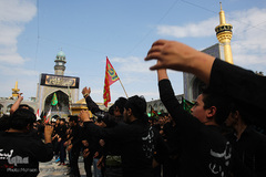 عاشورای حسینی در حرم امام رضا(ع)