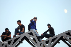 مراسم خیمه سوزان عصر عاشورا در میدان امام حسین(ع) تهران