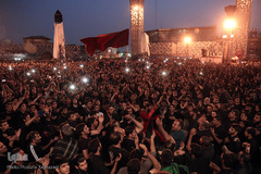 مراسم خیمه سوزان عصر عاشورا در میدان امام حسین(ع) تهران
