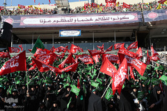 اجتماع ده‌ها هزار‌نفری بسیجیان