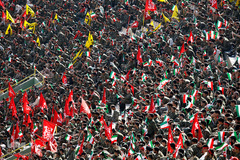 اجتماع ده‌ها هزار‌نفری بسیجیان