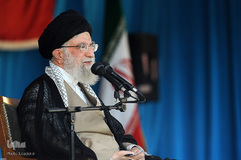 اجتماع ده‌ها هزار‌نفری بسیجیان